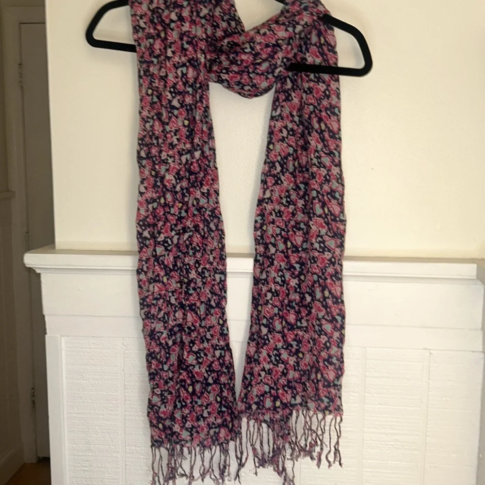 Lilly Pulitzer Murfee Scarf in Candy Hearts Pattern, Silk Cashmere Blend - Picture 5 of 9
